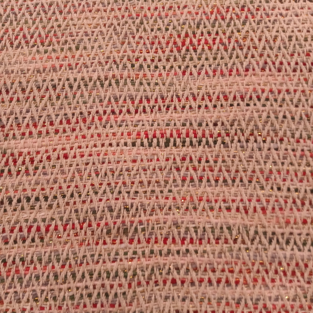 ASPEN Table Runner - Picture 10 of 12